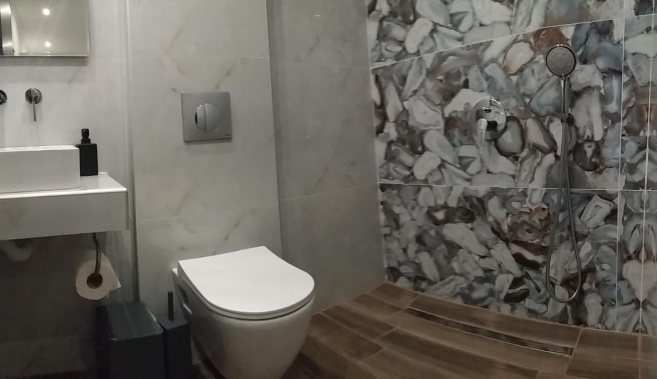 Appartamento Mama Kitsa Sarti Esterno foto